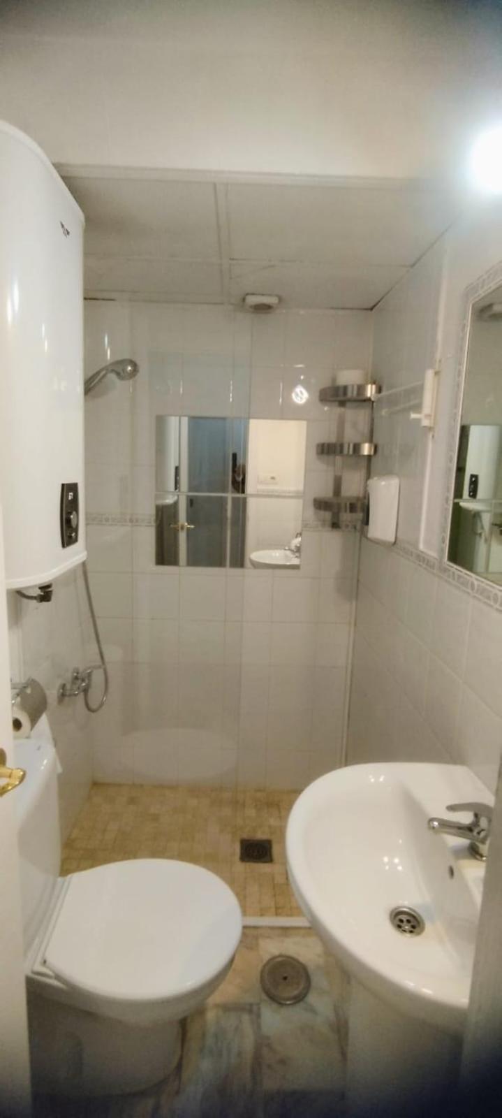 Apartamentos Arc House Севилья Экстерьер фото