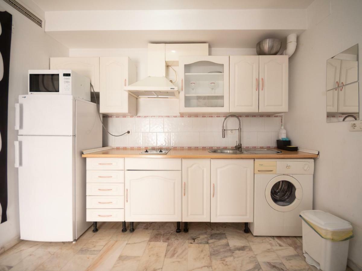 Apartamentos Arc House Севилья Экстерьер фото