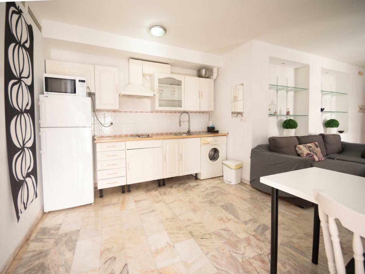 Apartamentos Arc House Севилья Экстерьер фото